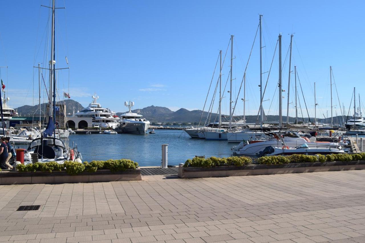 올비아 La Casa In Sardegna 아파트 외부 사진
